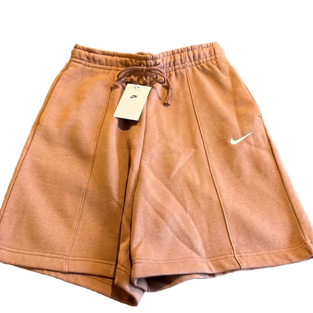 Nike Shirts Women’s Brown Fleece Loose Fit High Rise Size Small NWT